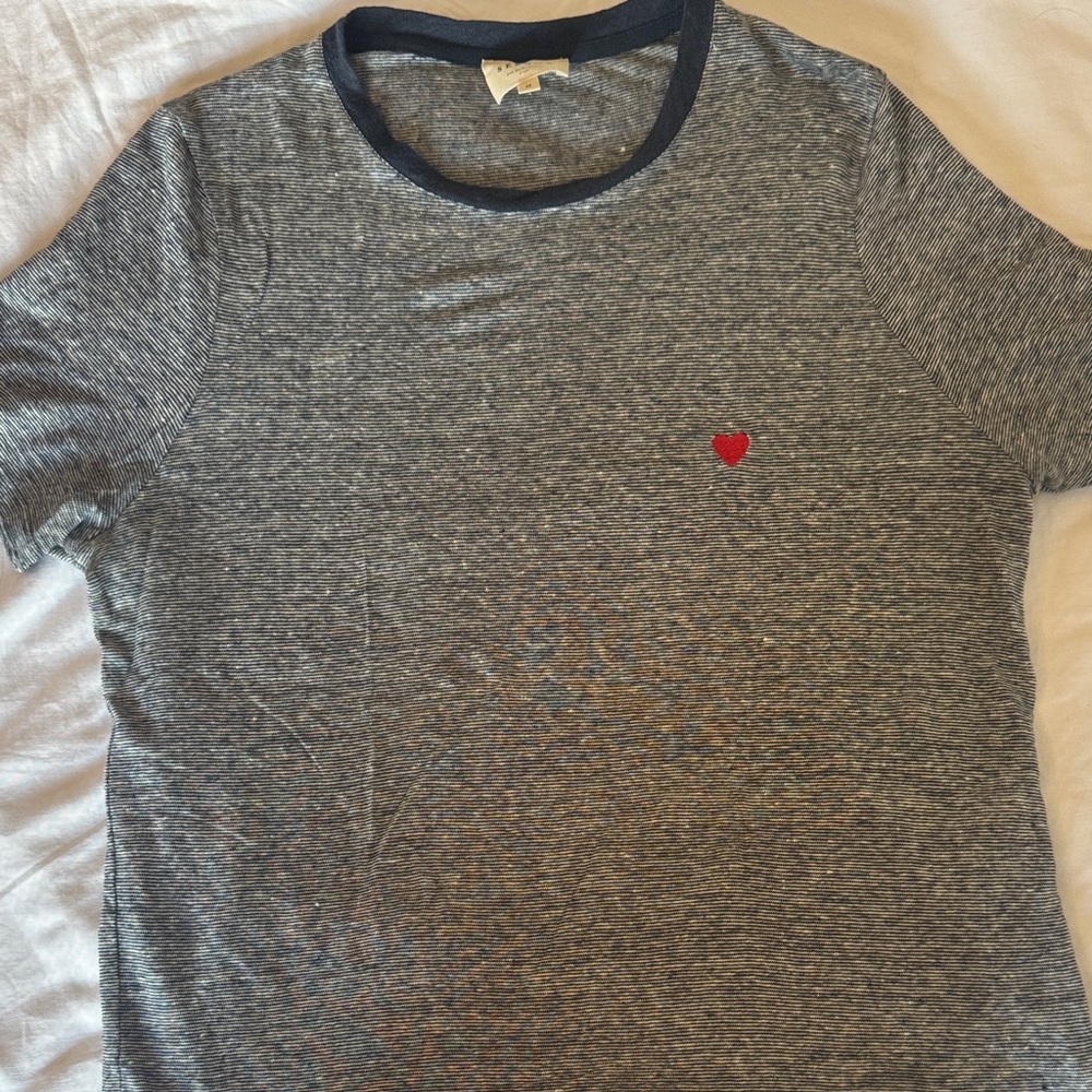 Sezane Gray Heather Short Sleeve Tee with Red Heart